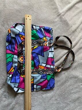 A lightweight, bright bag for your shopping 🛍️